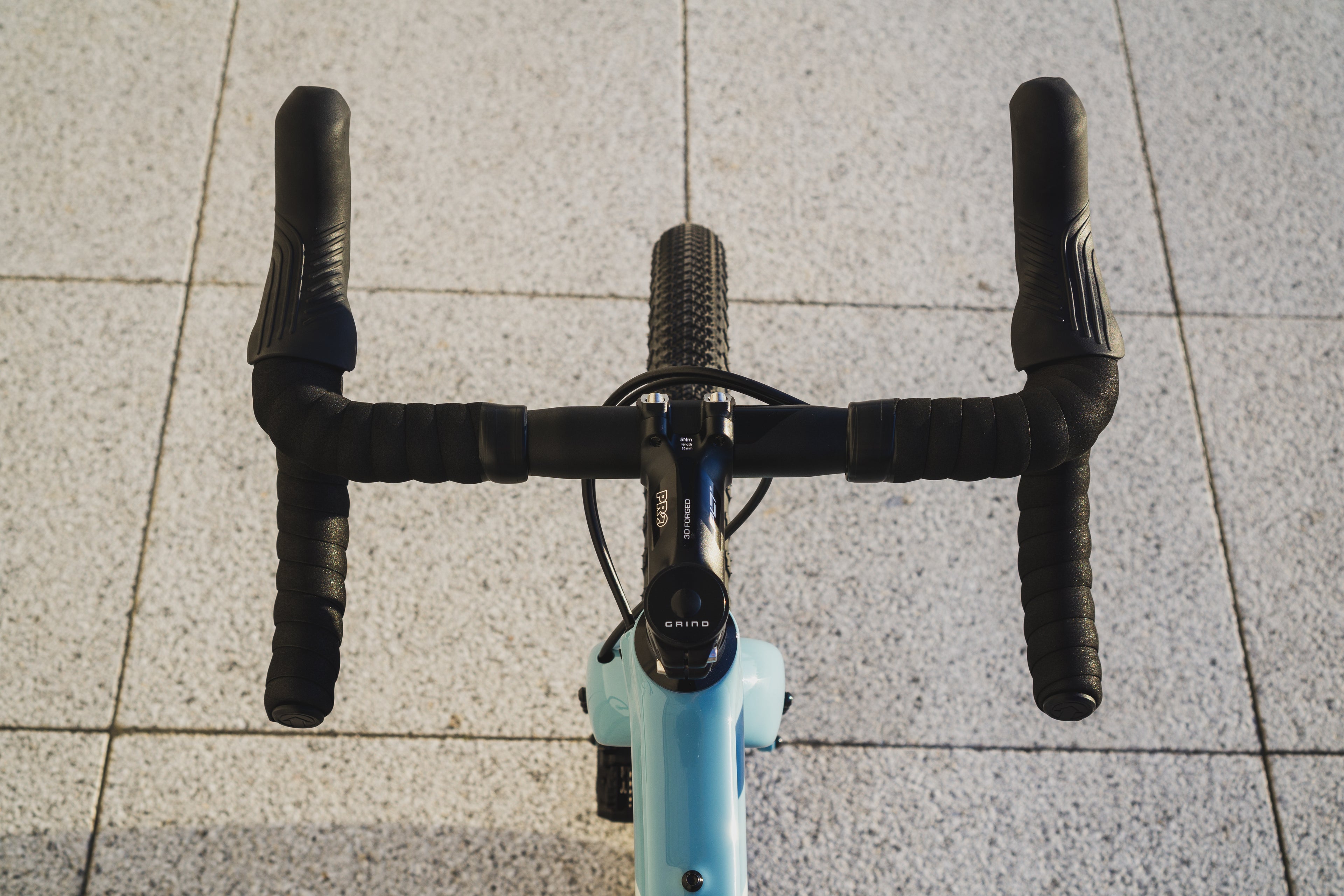 GRIND GR1ST CUSTOM BUILD SHIMANO GRX 1x12 DT SWISS TERAVAIL 5