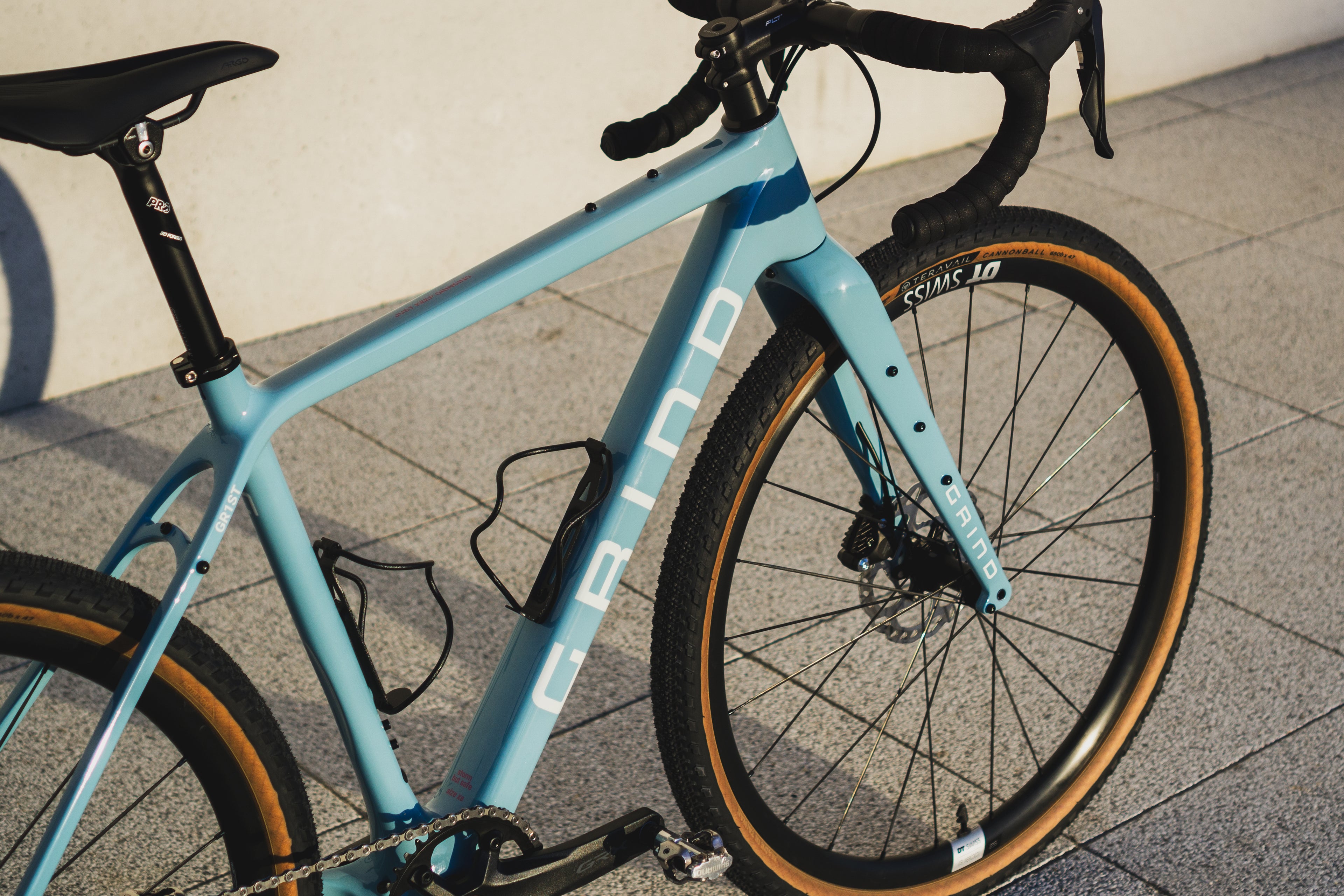 GRIND GR1ST CUSTOM BUILD SHIMANO GRX 1x12 DT SWISS TERAVAIL 7