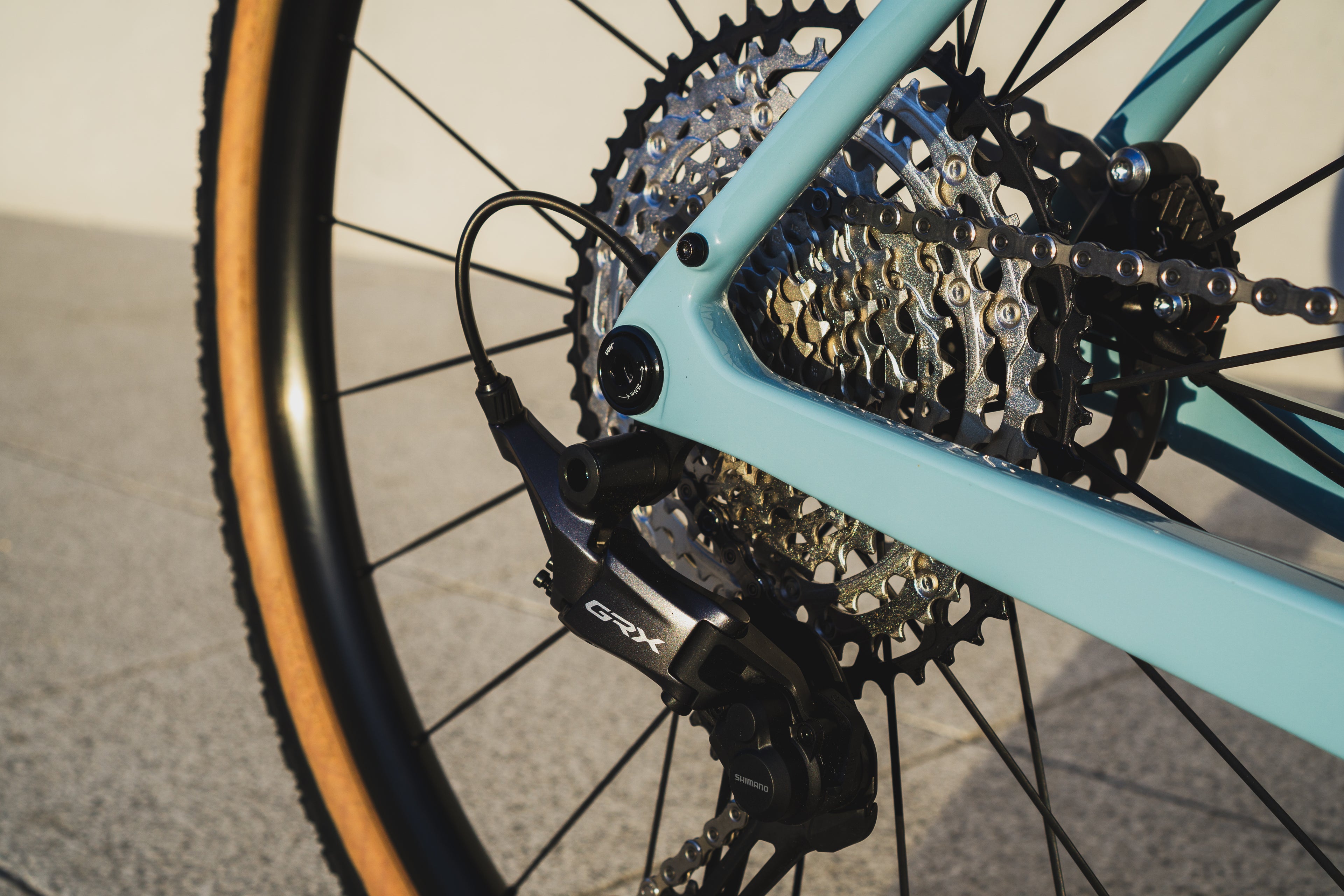 GRIND GR1ST CUSTOM BUILD SHIMANO GRX 1x12 DT SWISS TERAVAIL 9