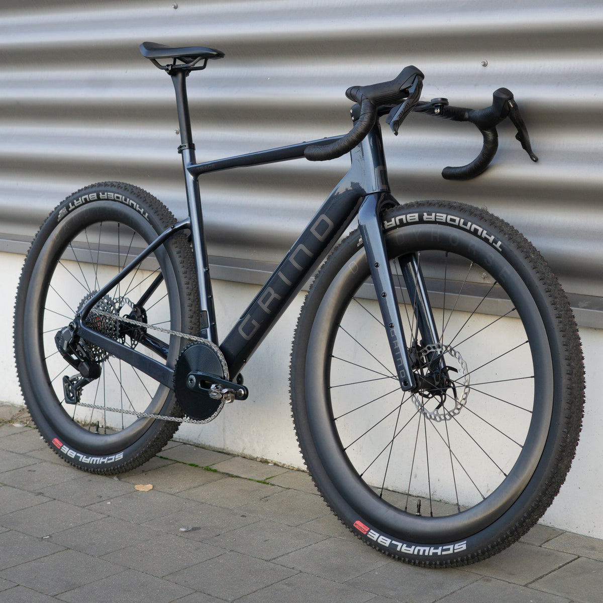 GRIND TRACE Demo Bike