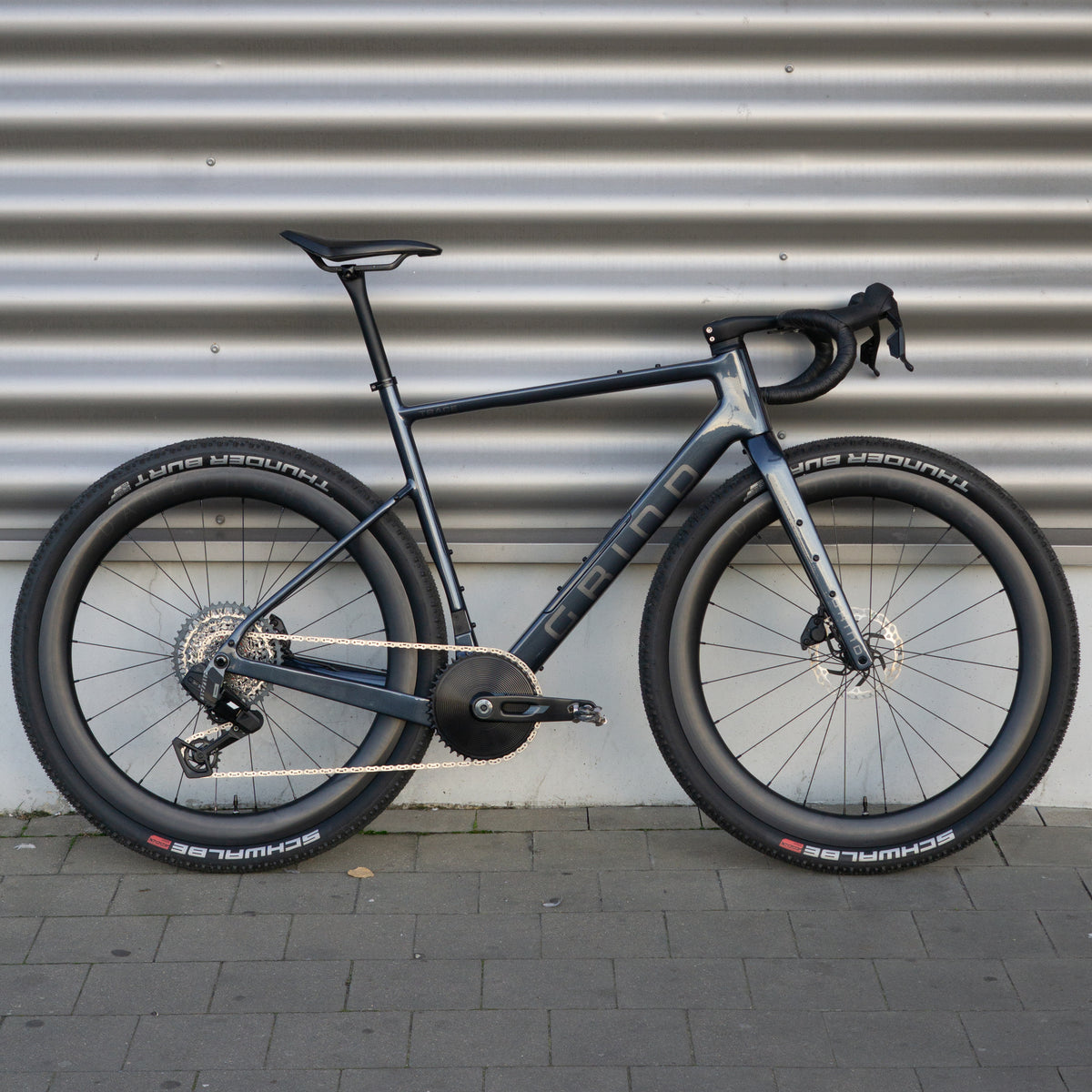 GRIND TRACE Demo Bike