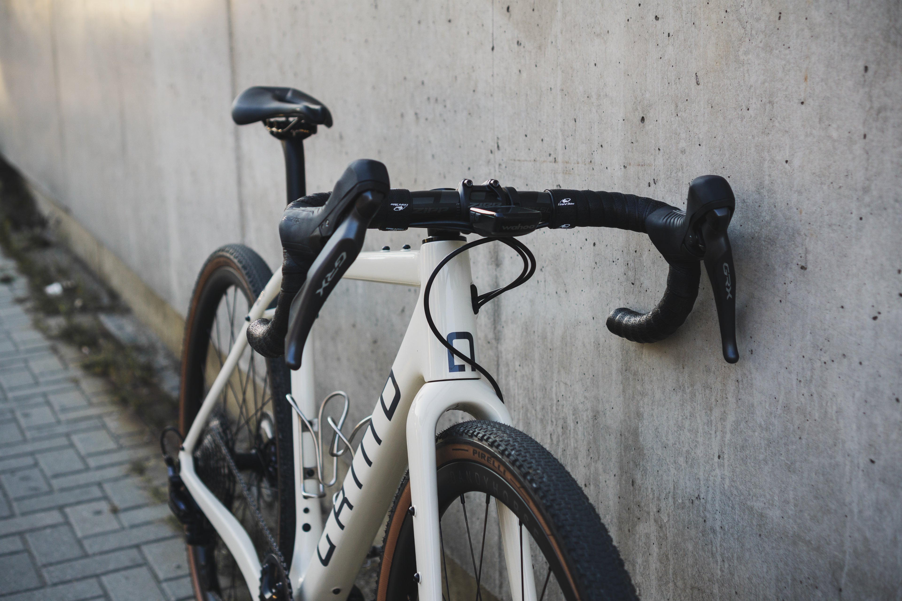 GRIND GR1ST CUSTOM BUILD SHIMANO GRX 1X12 DANDY HORSE CARBON WHEELS ZIPP 9